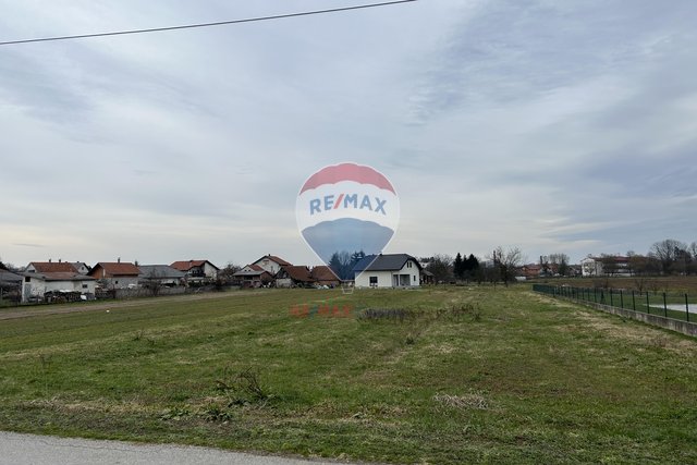 Building land, 2228m2, Oroslavje, great location