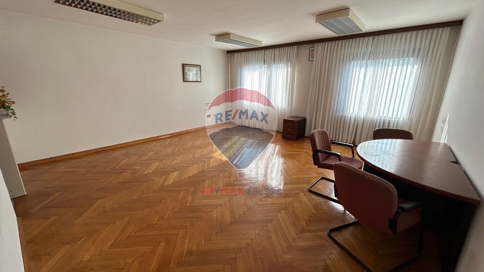 PROIZVODNO SKLADIŠNA HALA 750M2, ZLATAR-NAJAM