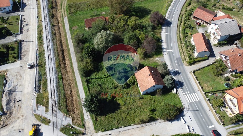 Building plot of 2108 m2 in the village of Lug Zabočki