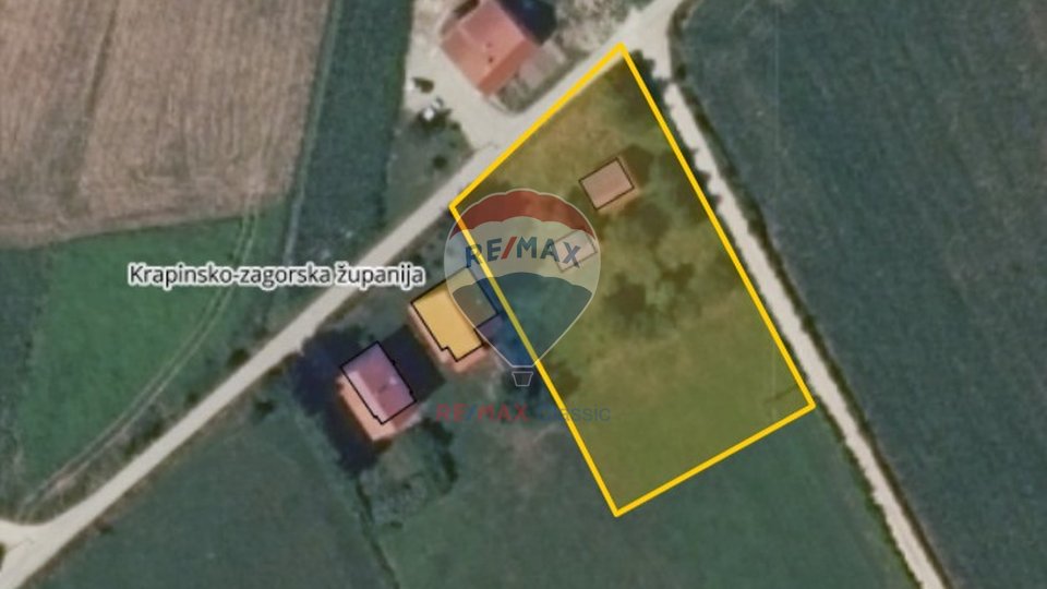 HOUSE 36m2, READY FOR RENOVATION, QUIET LOCATION, IVANIĆ DESINIĆKI